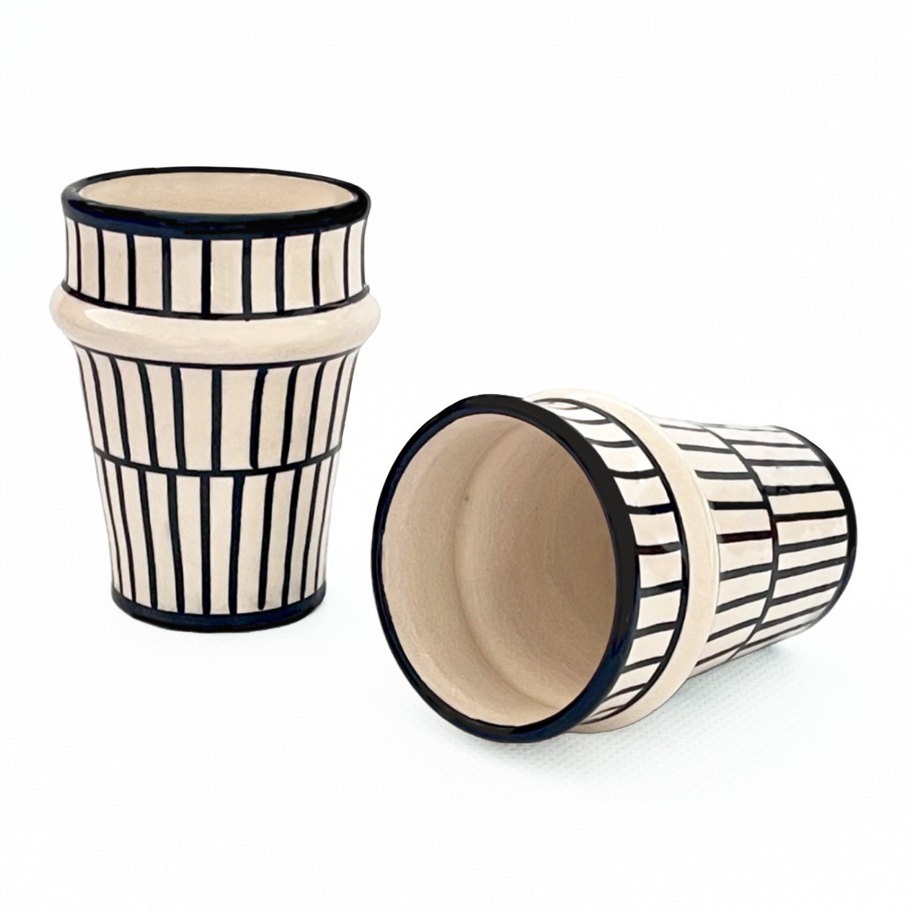 Becher Aus Keramik schwarz-weiß BMK9