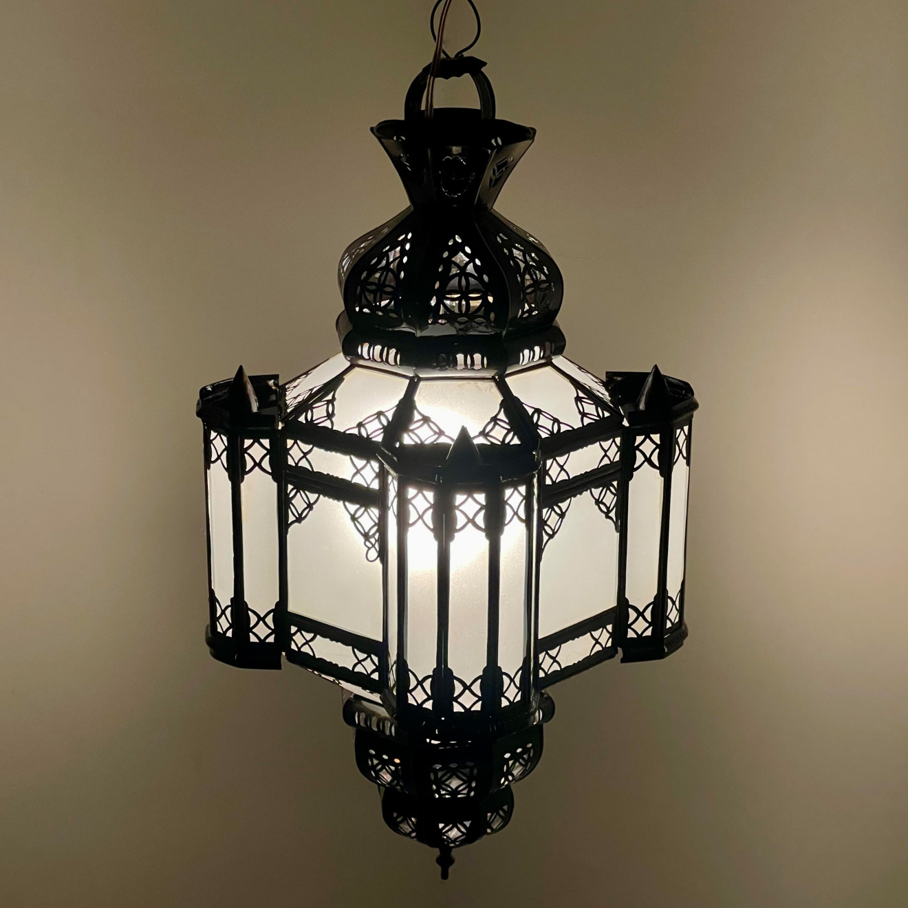 Marokkanische Hängelaterne MULAOULIDAT H45 Milchglas