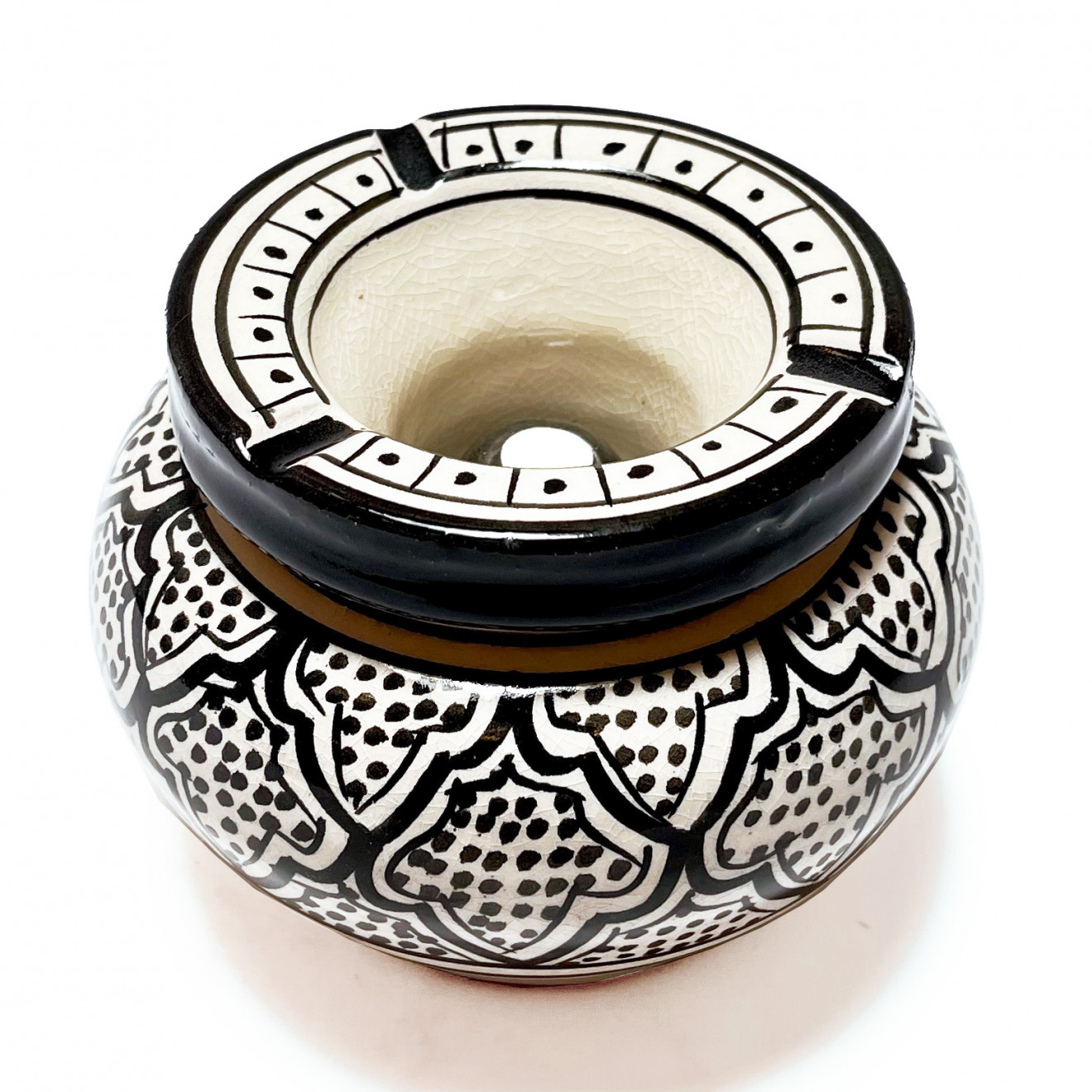 KERAMIKASCHENBECHER SCHWARZ-WEISS Ø 12 cm