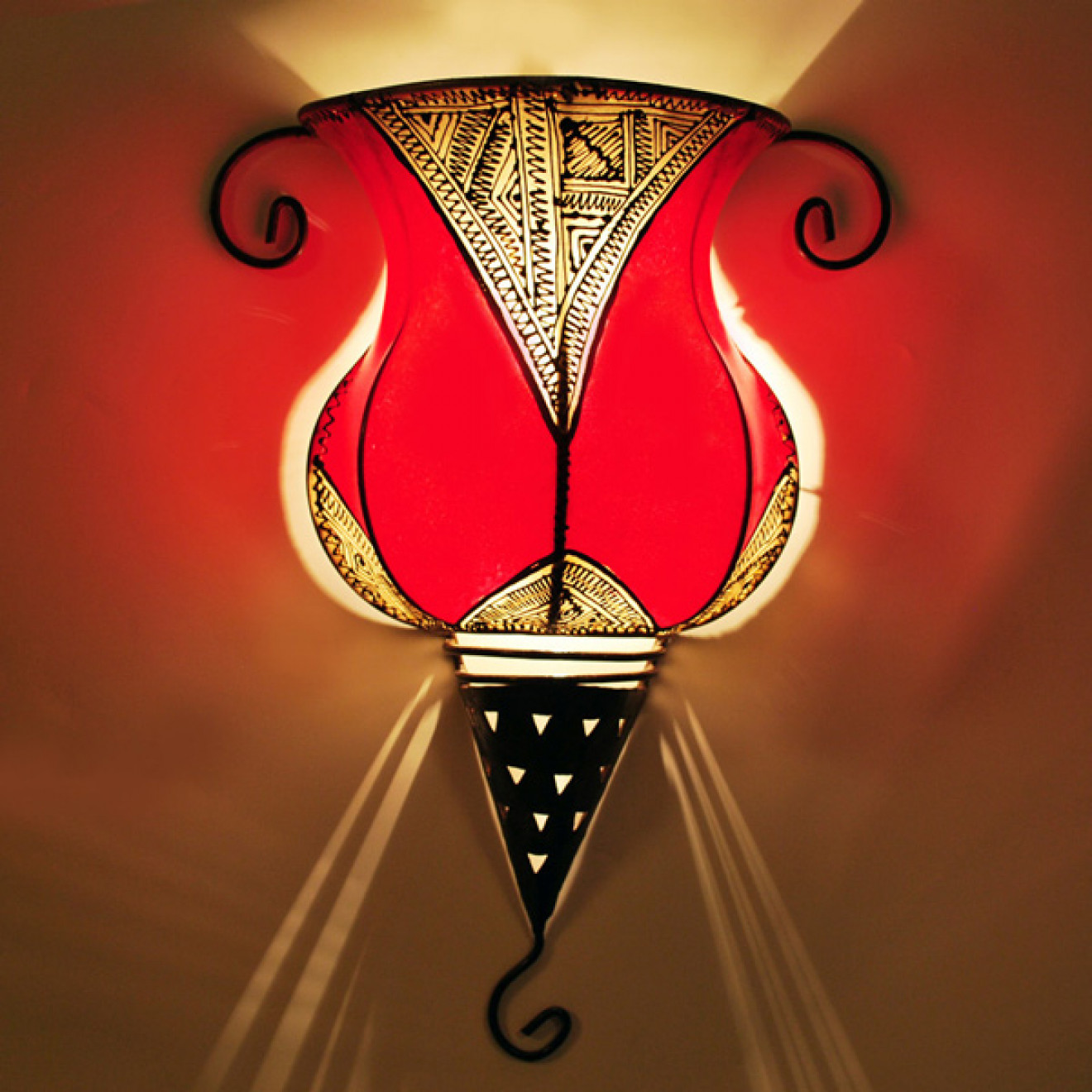 Leder- Wandleuchte "gedria" Rot