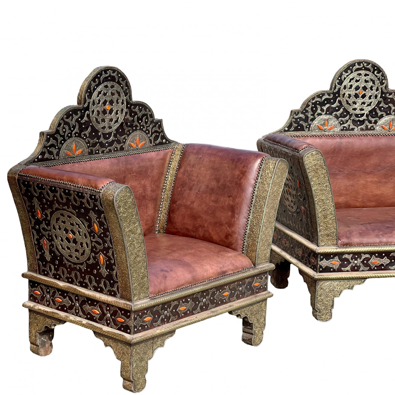 Orientalischer Leder-Sessel mit Messingverkleidung SULAYMAN