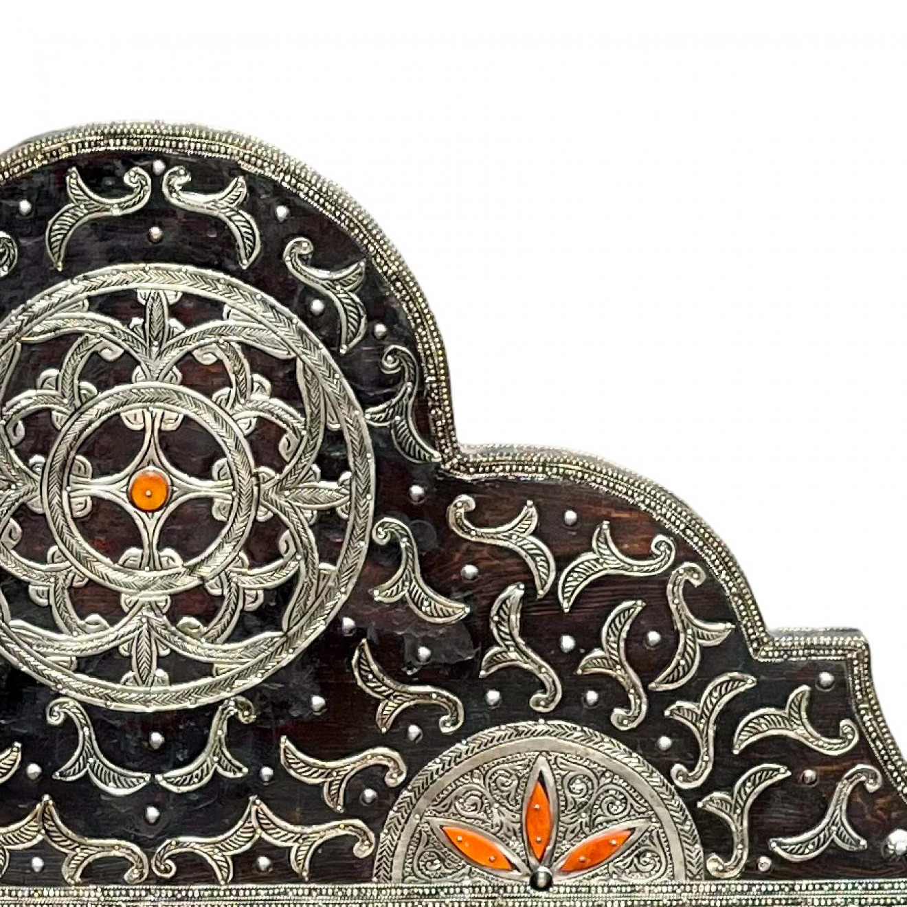 Orientalischer Leder-Sessel mit Messingverkleidung SULAYMAN