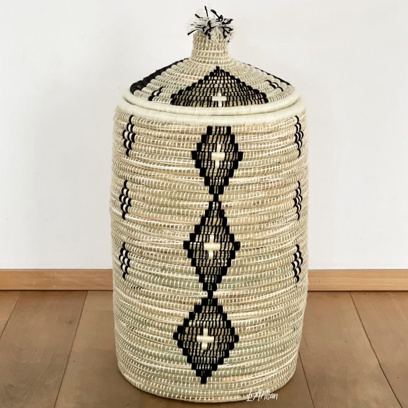 Runder Behälterkorb mit Deckel "Tabiga"