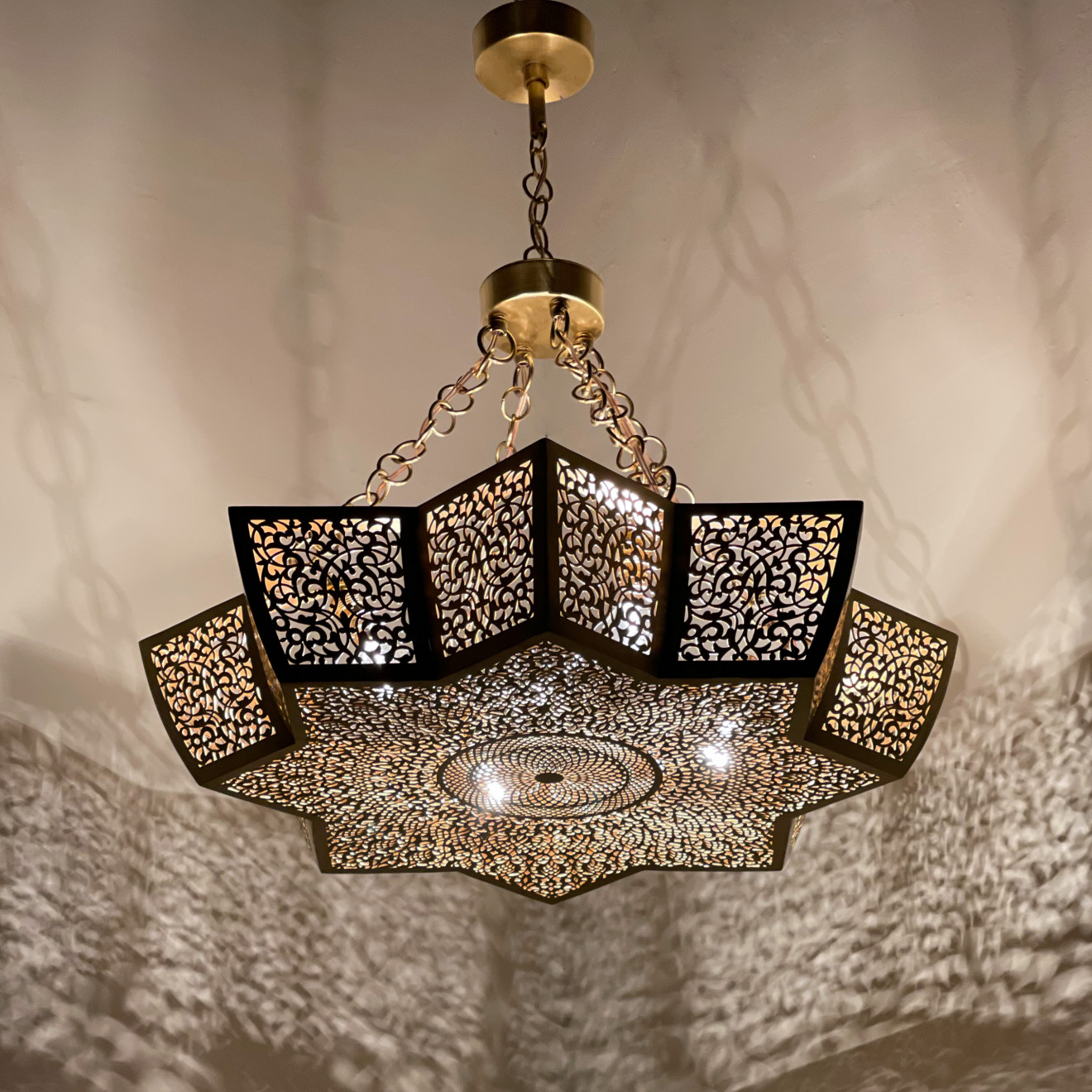 Orientalische Hängeleuchte NEJMA Messing