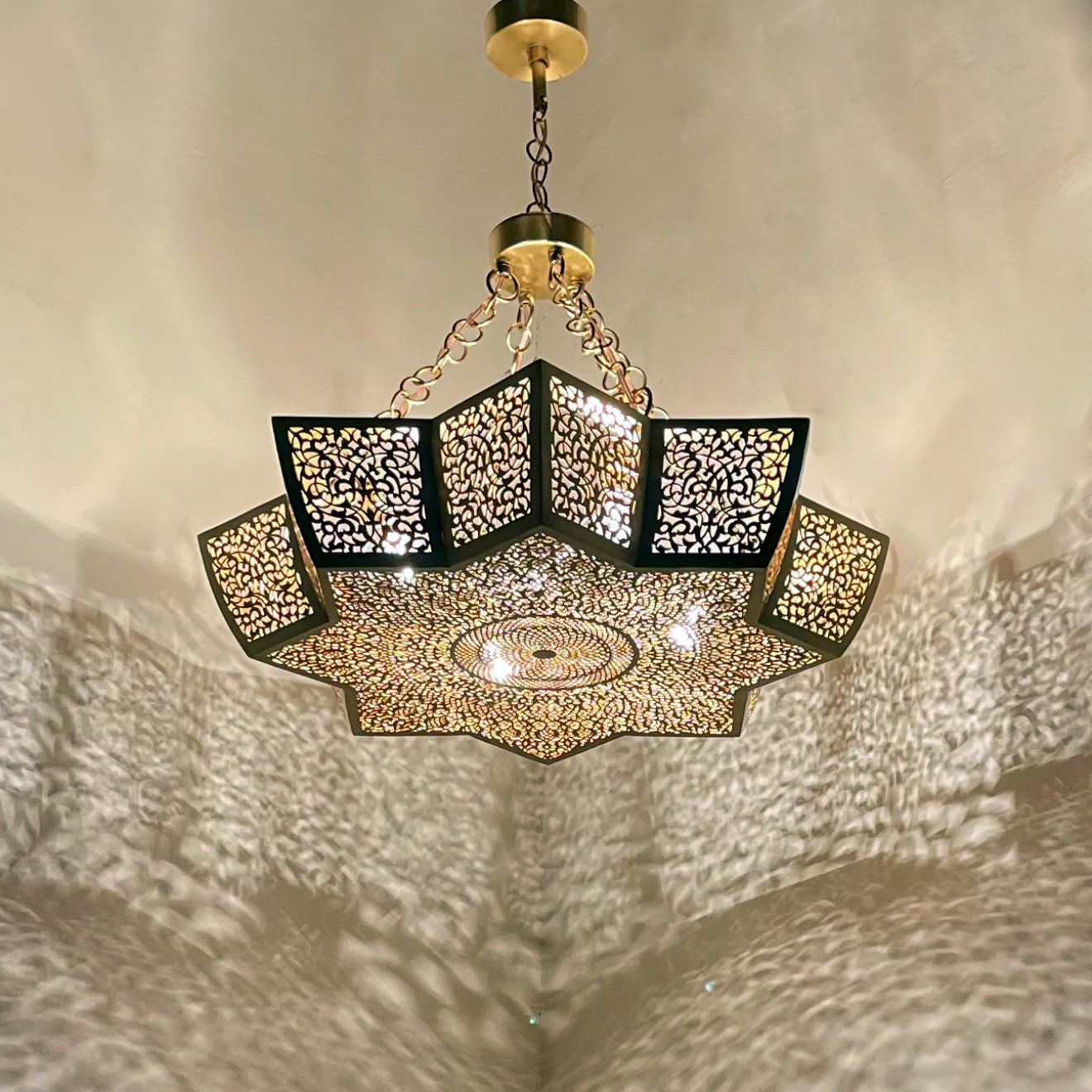 Orientalische Hängeleuchte NEJMA Messing