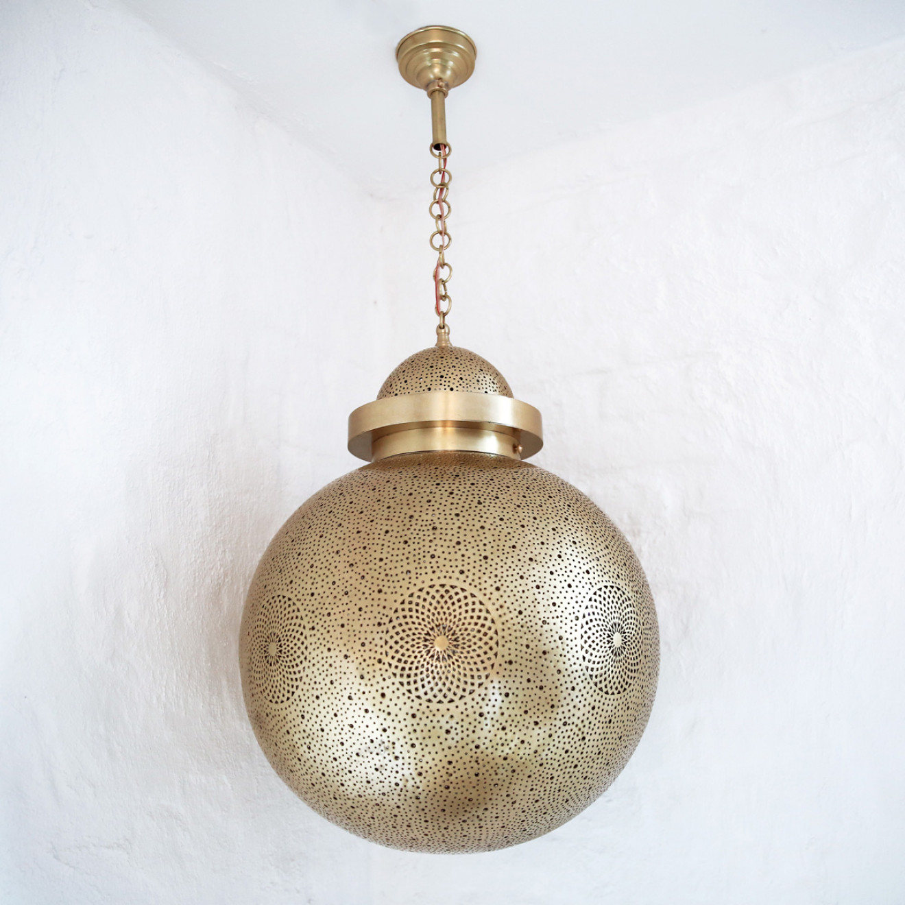 Messing - Kugel - Hängeleuchte RABEA D45cm