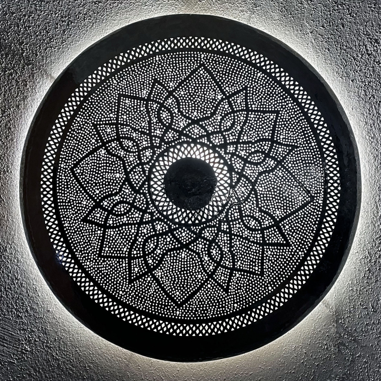 Orientalische Messing Wandlampe DORA ZWAK Silber Ø80cm
