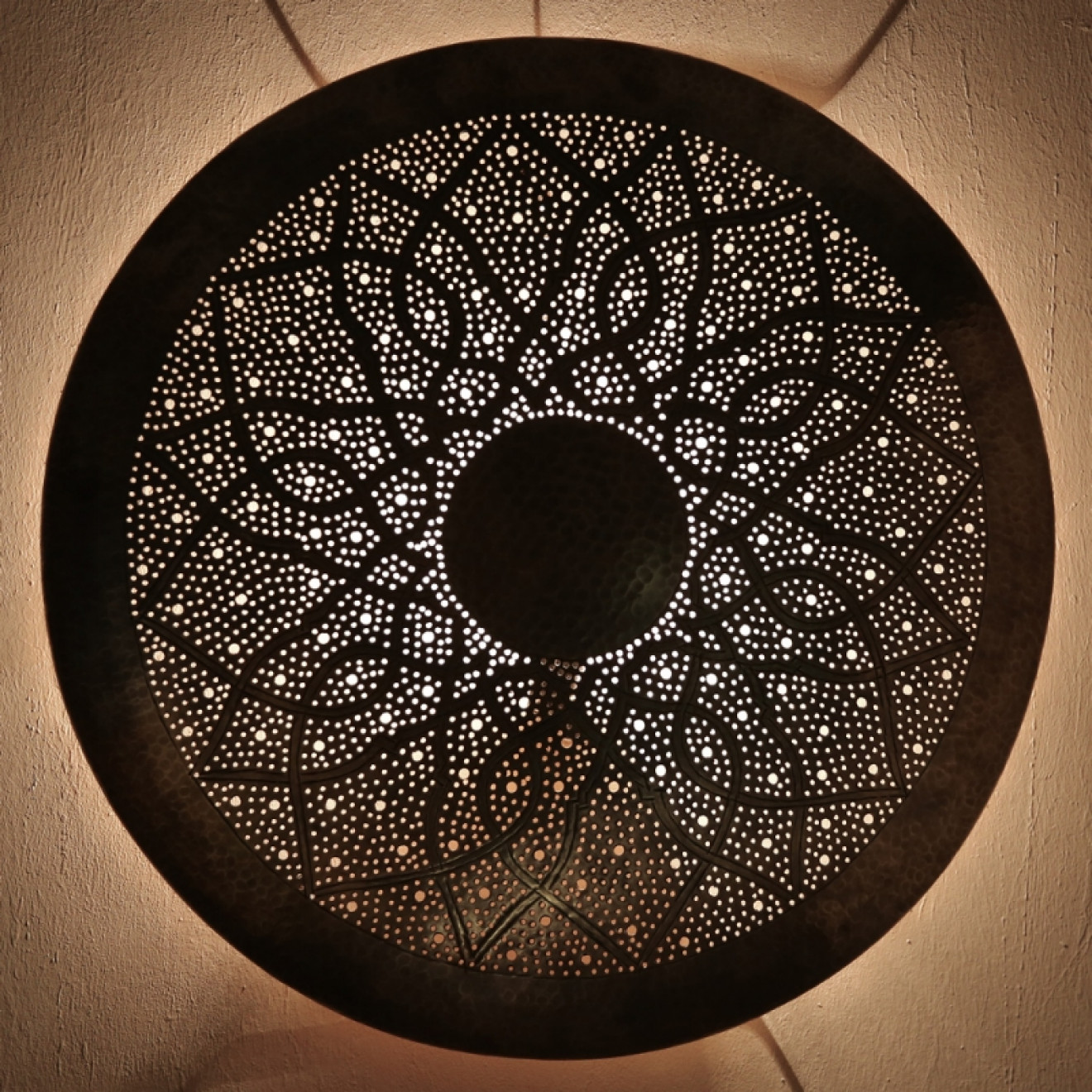 Marokkanische Wandlampe aus Messing DORA ZWAK M D50cm