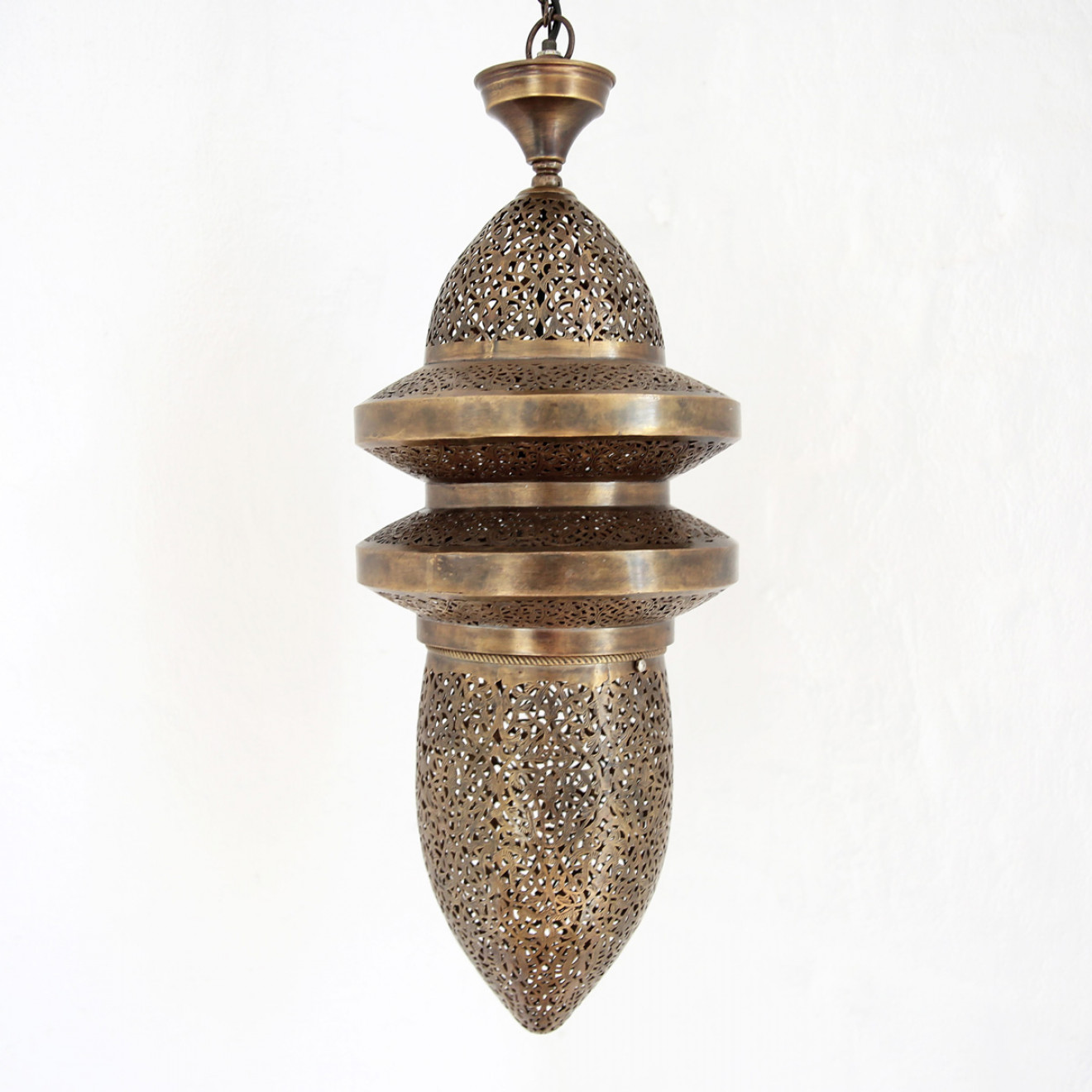 Orientalische Pendelleuchte aus Messing KARTAGA