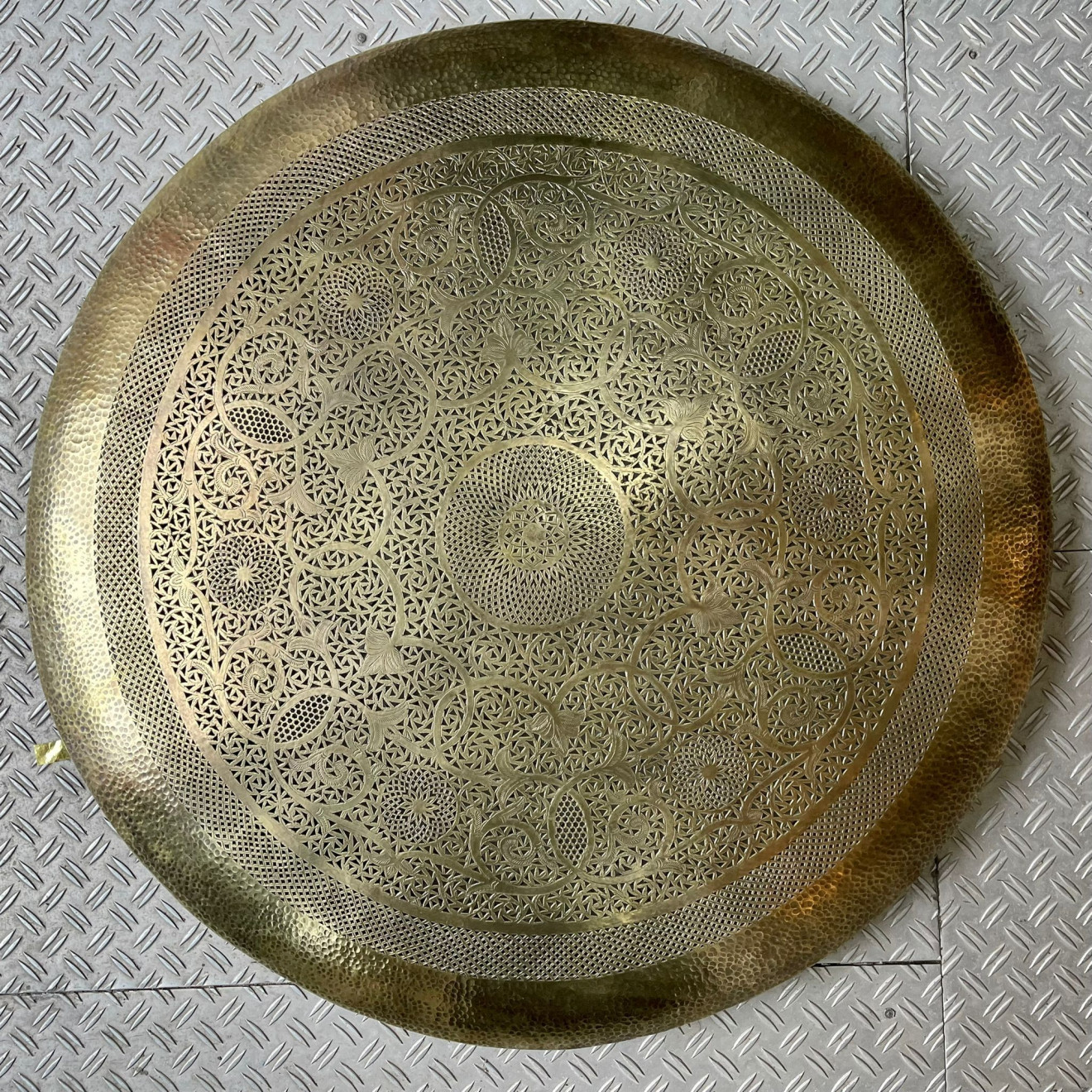 Marokkanische Wandleuchte aus Messing DORA-FES D100cm