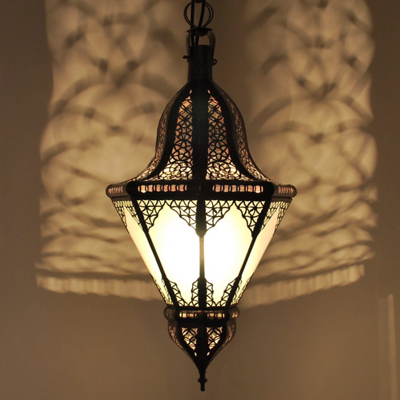 Orientalische Lampe "Balota" Weiss