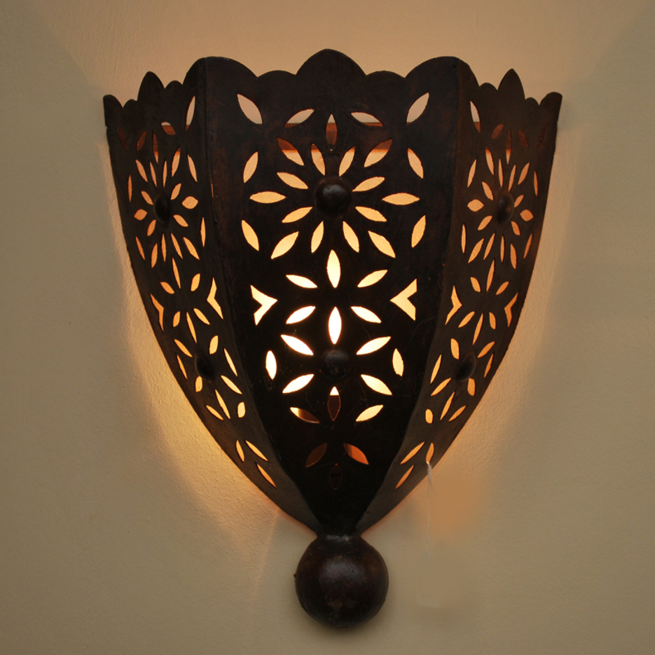 Metall-Wandlampe aus Marokko ZINA