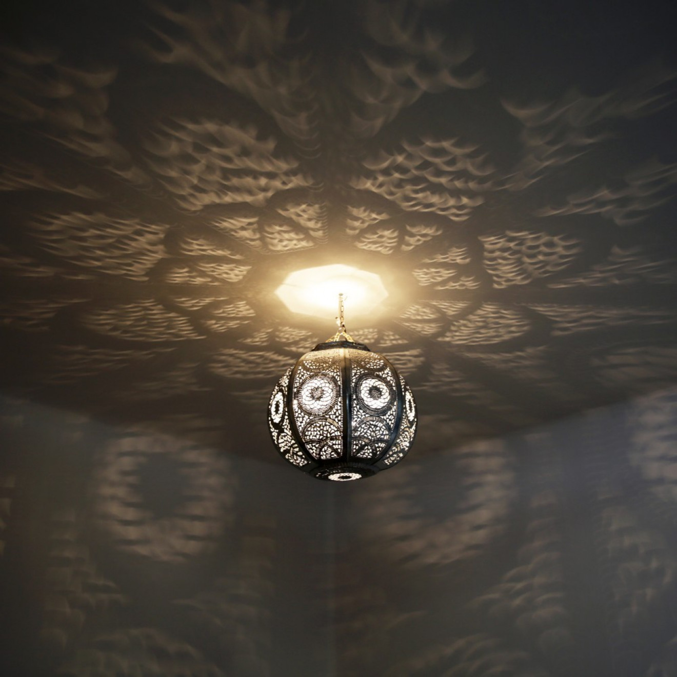 Orientalische Deckenleuchte "Kitora" Silber