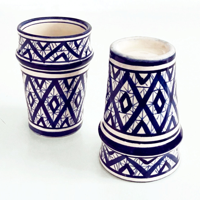 Handbemalter Keramik-Trinkbecher BMK7 blau