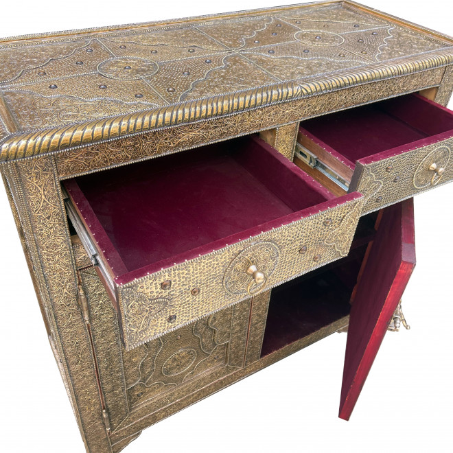 Marokkanische Kommode mit Messing-Verkleidung MABROUK