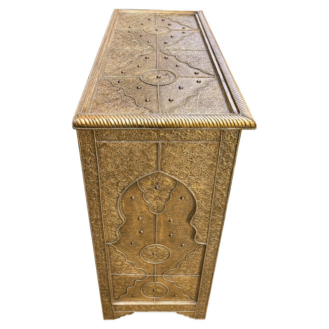 Marokkanische Kommode mit Messing-Verkleidung MABROUK
