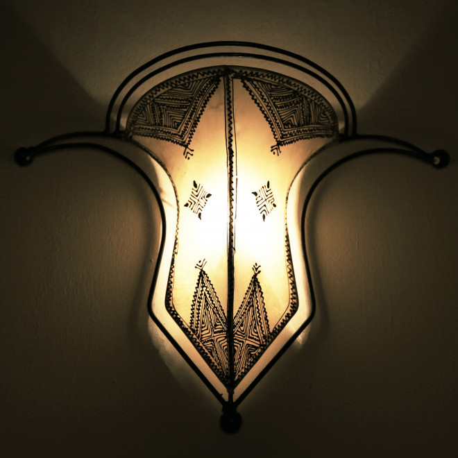 Orientalische Leder- Wandleuchte LIYAH Natur