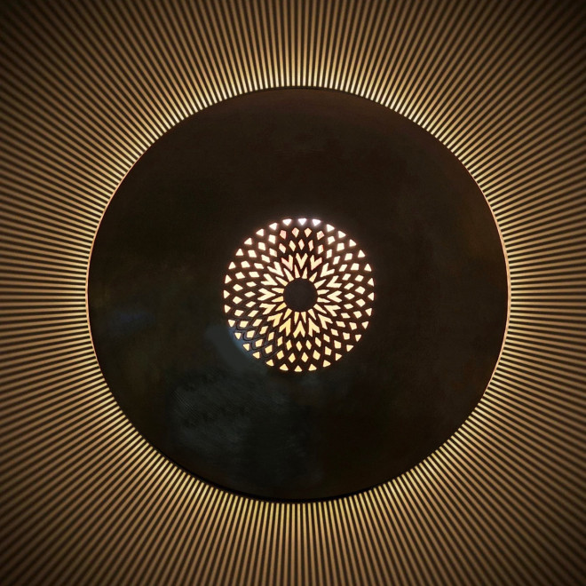 Runde Wandleuchte aus Messing BOUCLIERb D50cm