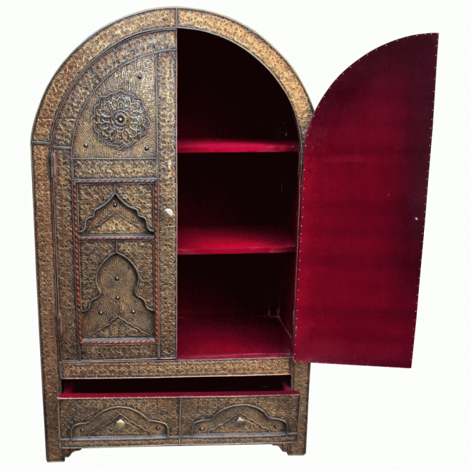 Marokkanischer Schrank mit Messing-Verkleidung KABBA