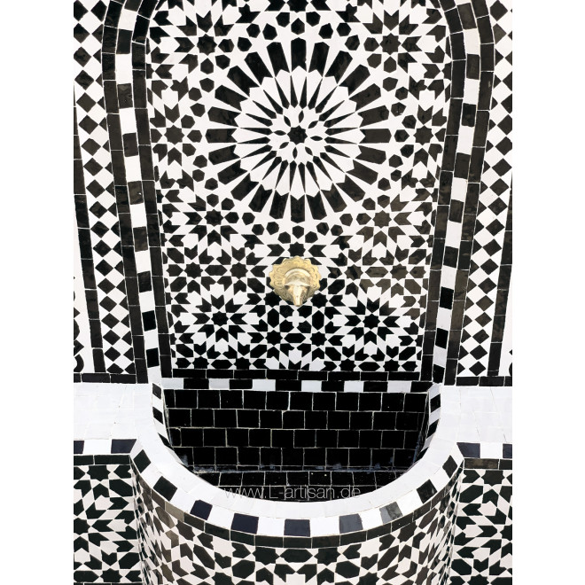 Marokkanischer Brunnen aus Mosaik LANOIRE 130X70cm