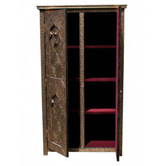 Orientalischer Schrank "Palas" Massiv mit Messing verkleidung.