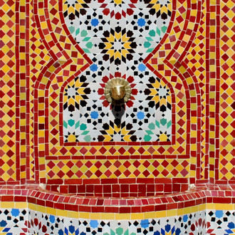Wasserbrunnen aus Mosaik "Ankabut" 130x70 cm Bordeaux/Gelb