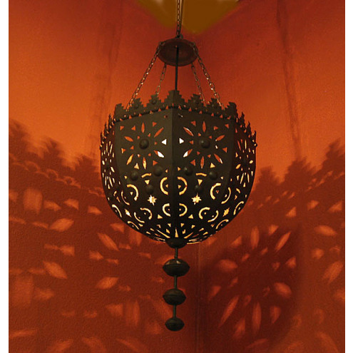 Hängeleuchte "Warda-M" aus massivem Eisen