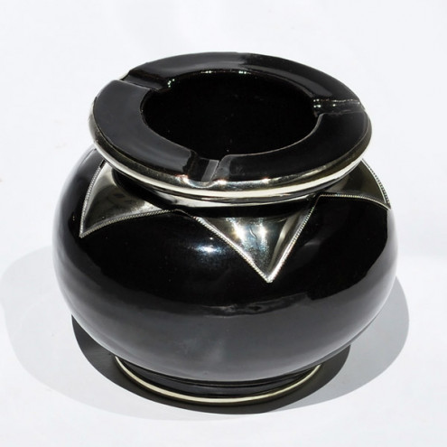 Keramik-Aschenbecher aus Marokko Schwarz